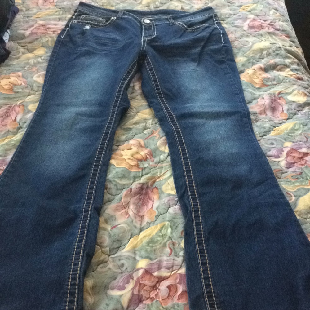Jeans